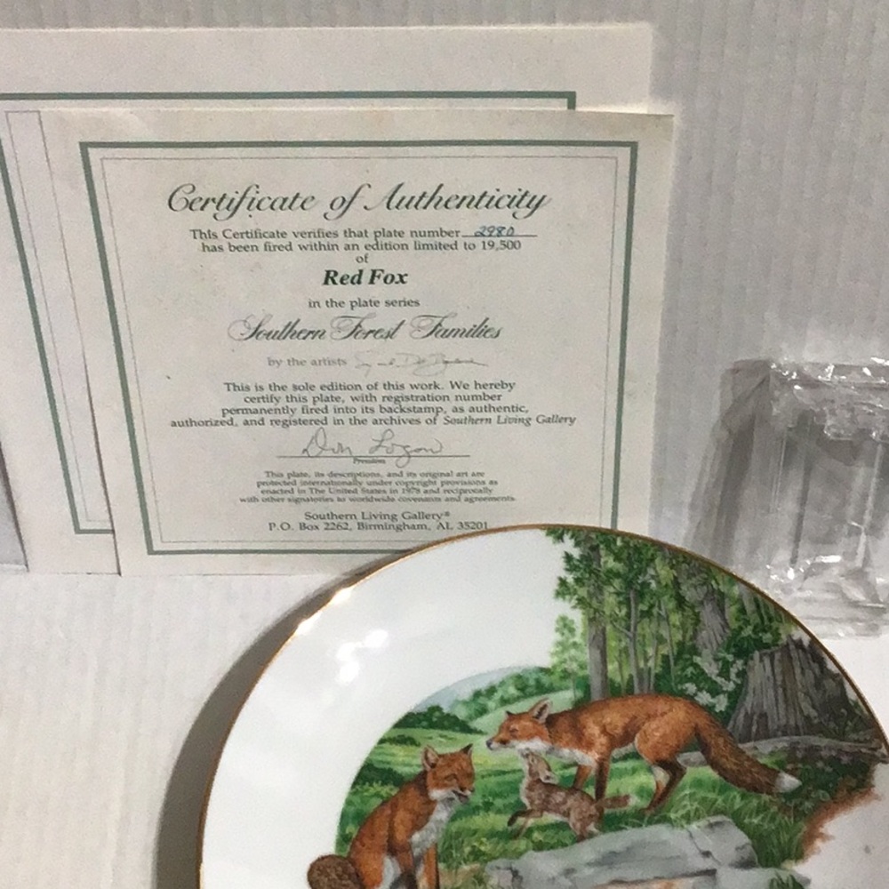 Collectible Plate - Picture 3 of 3